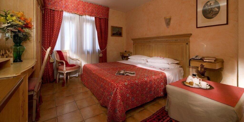 Daplace - Antica Casa Coppo Venice Luaran gambar