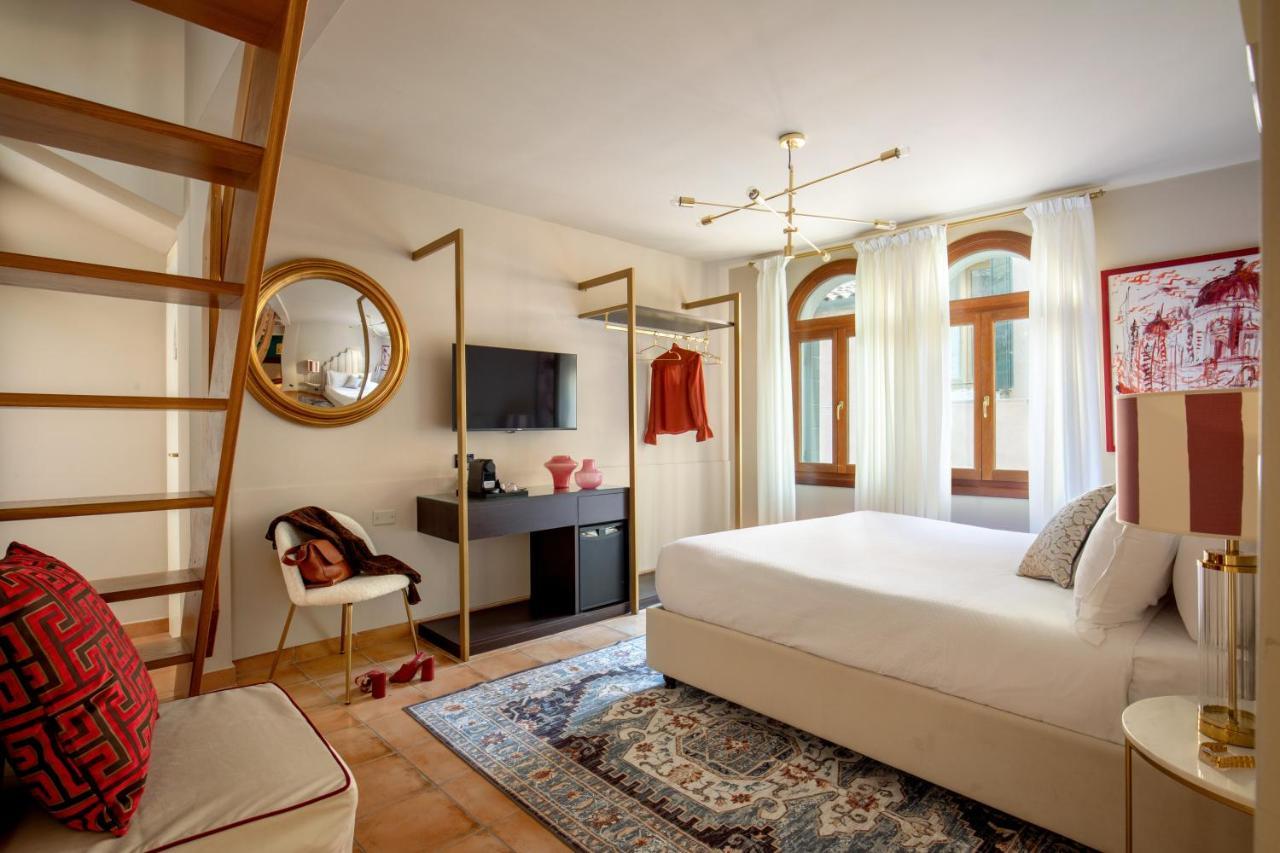 Daplace - Antica Casa Coppo Venice Luaran gambar