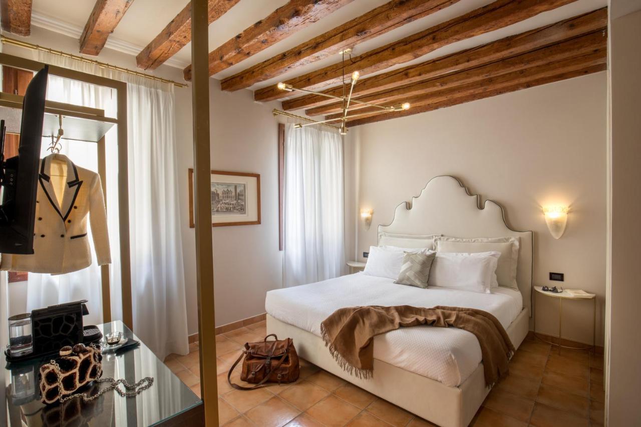Daplace - Antica Casa Coppo Venice Luaran gambar