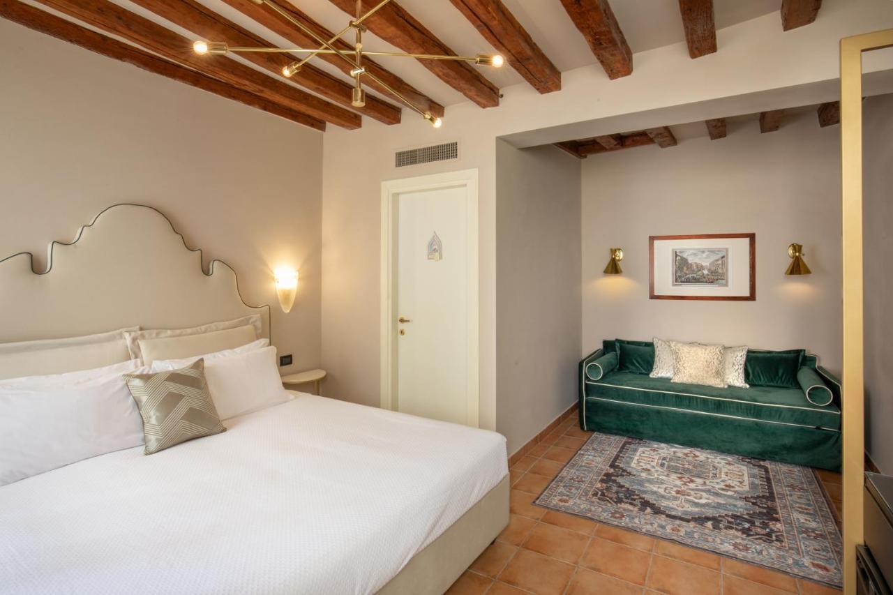 Daplace - Antica Casa Coppo Venice Luaran gambar