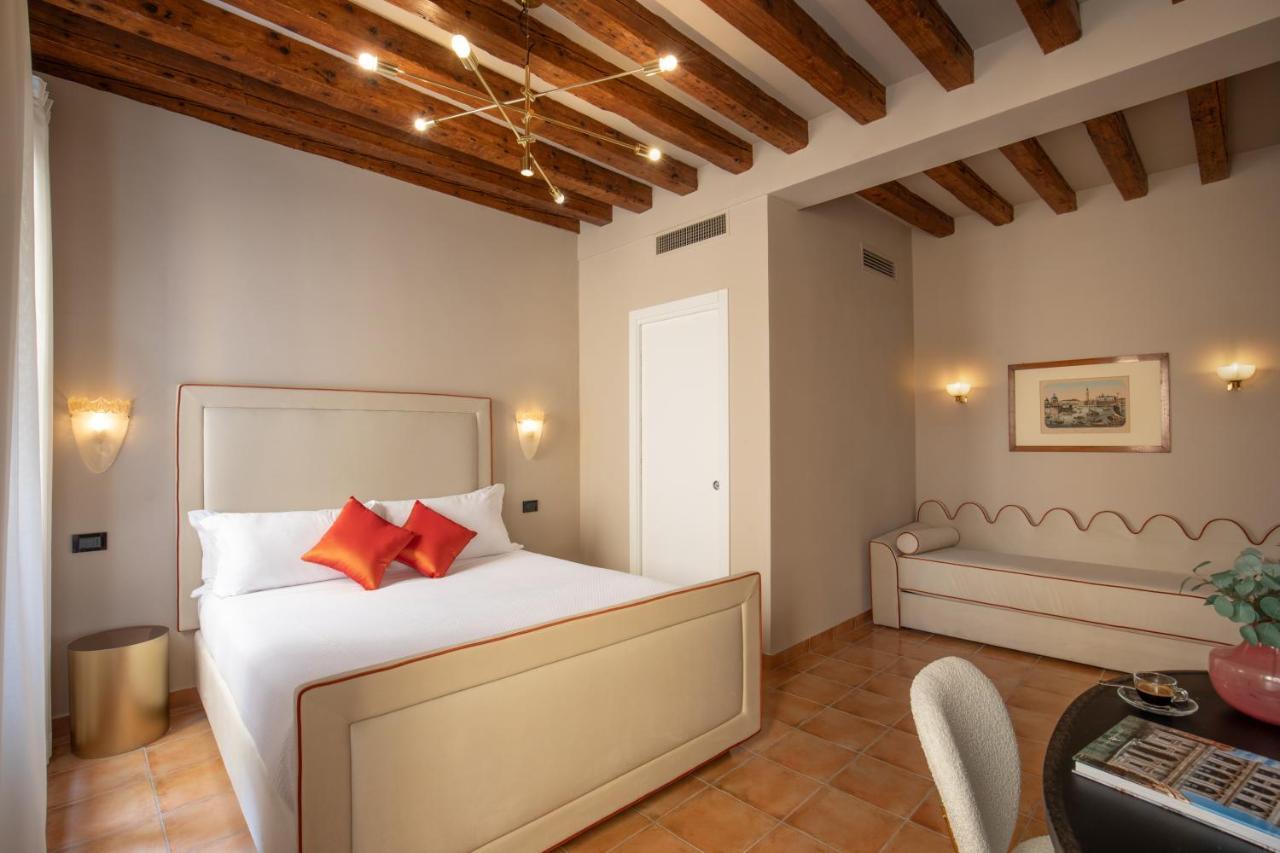 Daplace - Antica Casa Coppo Venice Luaran gambar