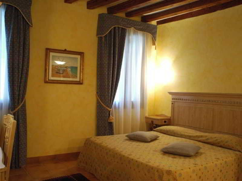 Daplace - Antica Casa Coppo Venice Luaran gambar